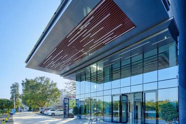 梵铂(广州白云机场体验店)